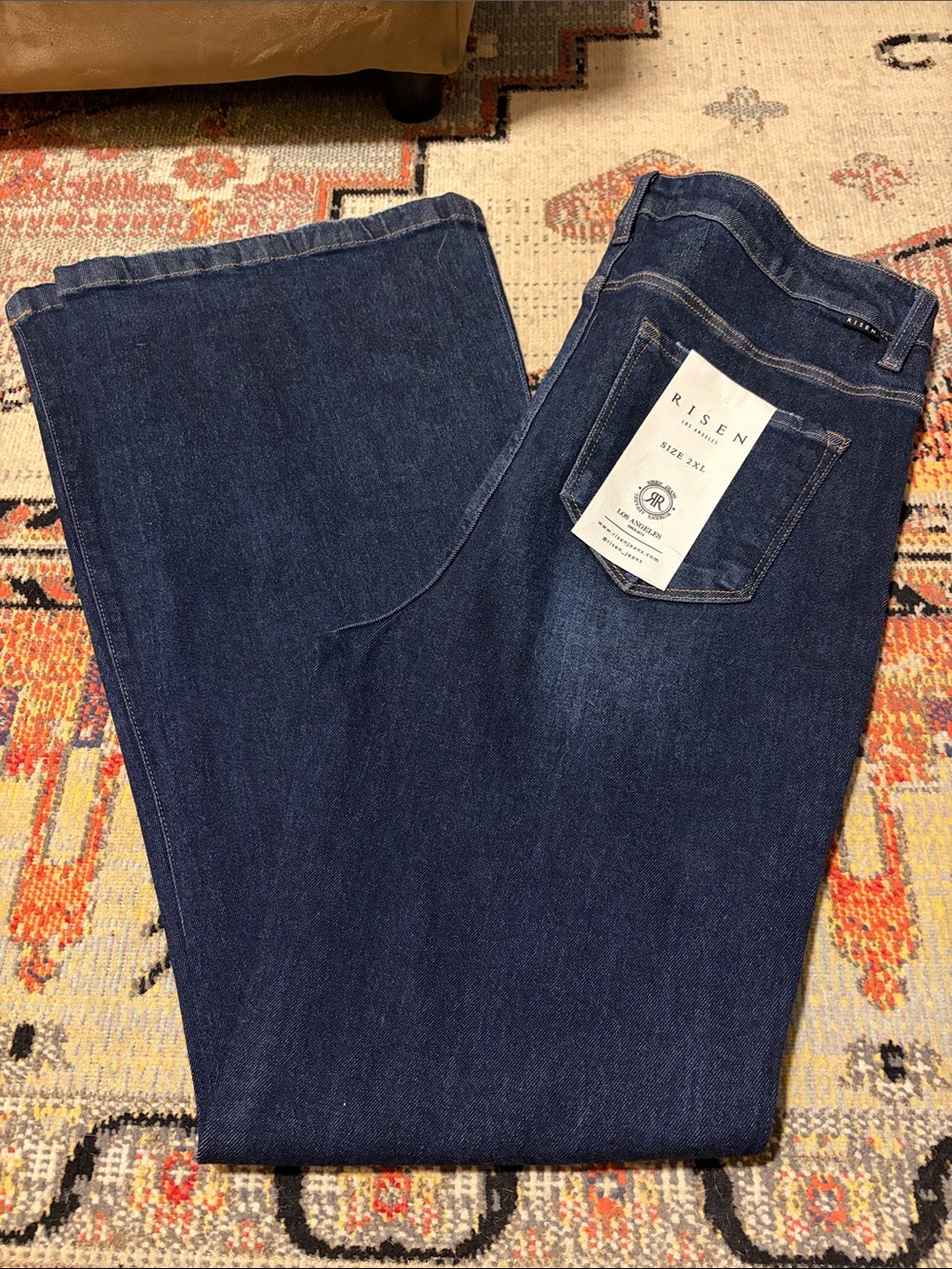 Risen High-Rise Wide-Leg Jeans in Dark Indigo - Picture 3 of 7